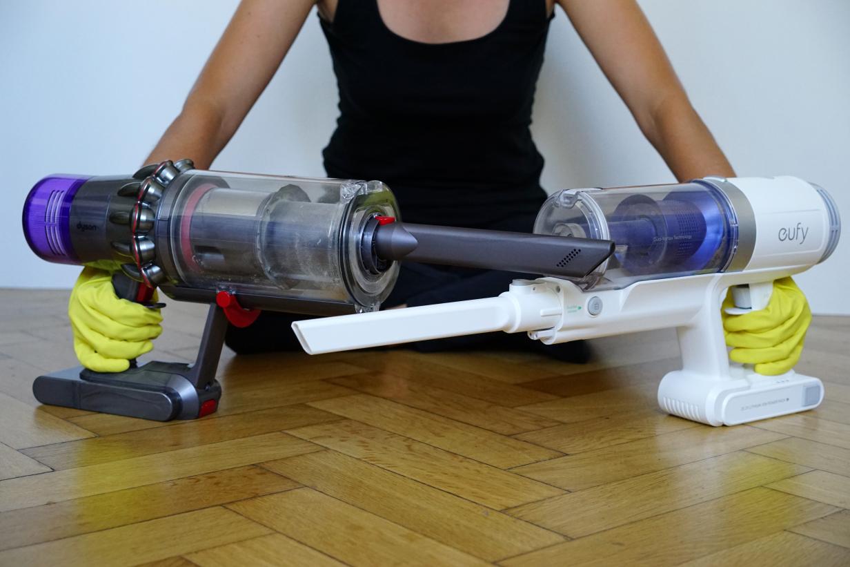AkkuStaubsauger im Test Dyson V11 vs. Anker Eufy HomeVac S11