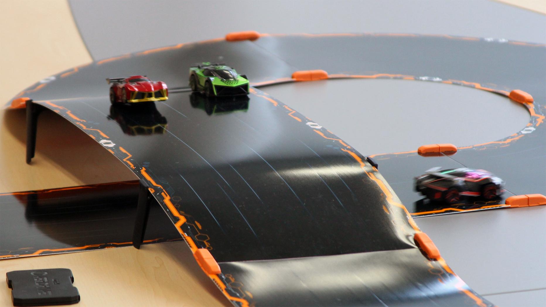 Anki Overdrive CarreraBahn des 21. Jahrhunderts