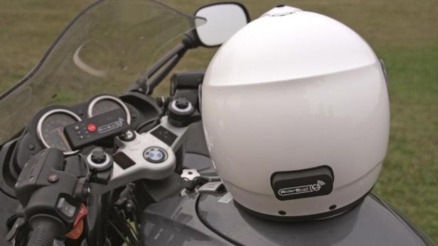 eCall Schuberth RiderEcall Automatischer Notruf Motorrad Björn Steiger Stiftung Sicherheit Verkehrstechnik Verkehr ITS.