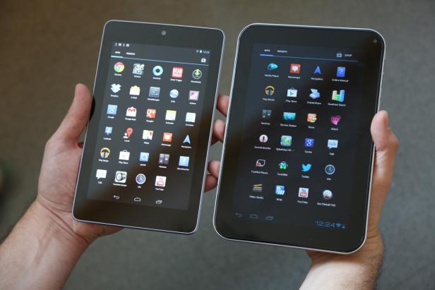 Nexus 7 (links) und AT270 Nexus 7 (links) und AT270