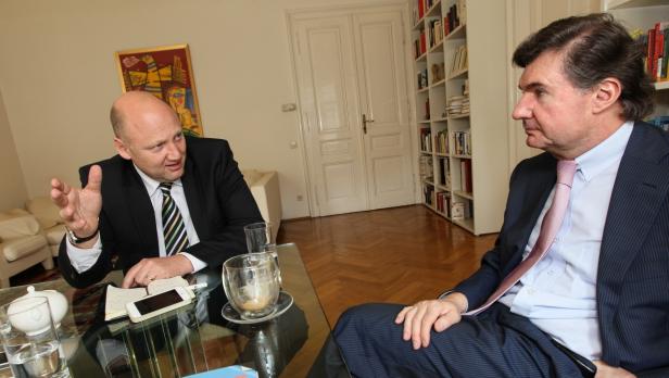 Interview mit Andreas Salcher (Bildungsexperte, Unternehmensberater und Autor) und Achim Kasper (Cisco, General Manager Austria) , geführt von Gerald Reischl (Futurezone)