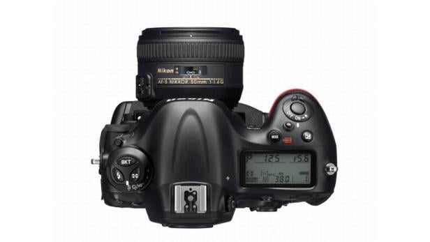 Nikon D4