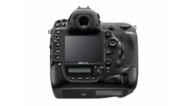 Nikon D4