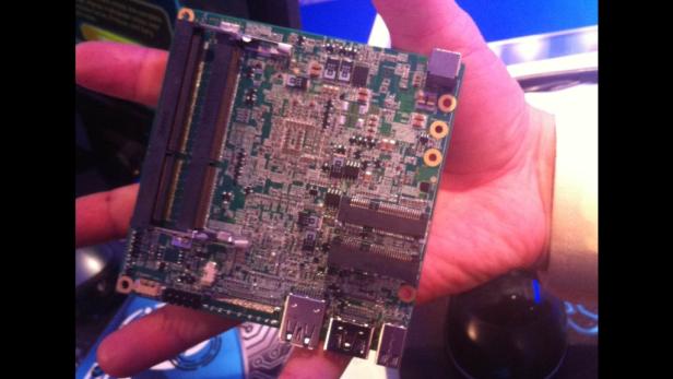 Intel NUC