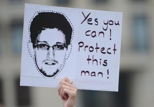 Das Steht In Den Memoiren Von Edward Snowden Drin