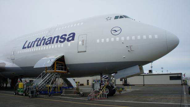 Die erste 747-8 Passagiermaschine überhaupt wird im Frühjahr 2012 an die Lufthansa ausgeliefert