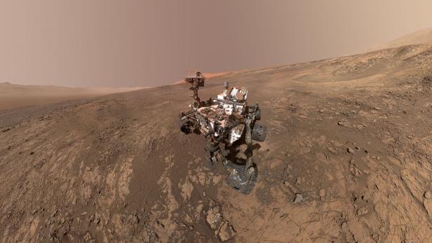 SPACE-MARS-CURIOSITY-ROVER