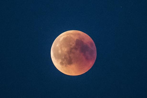 DENMARK-SCIENCE-ASTRONOMY-ECLIPSE-MOON