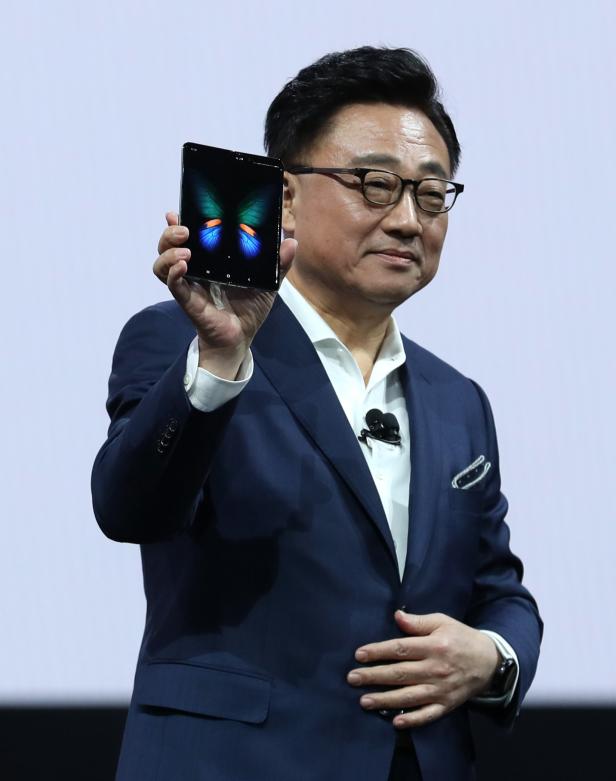 US-SAMSUNG-HOSTS-ANNUAL-GALAXY-UNPACKED-EVENT-UNVEILING-NEW-DEVI