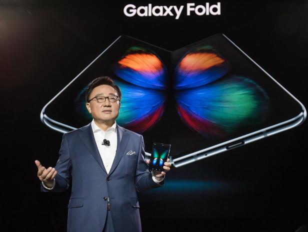 Samsung unveils Galaxy S10 in San Francisco