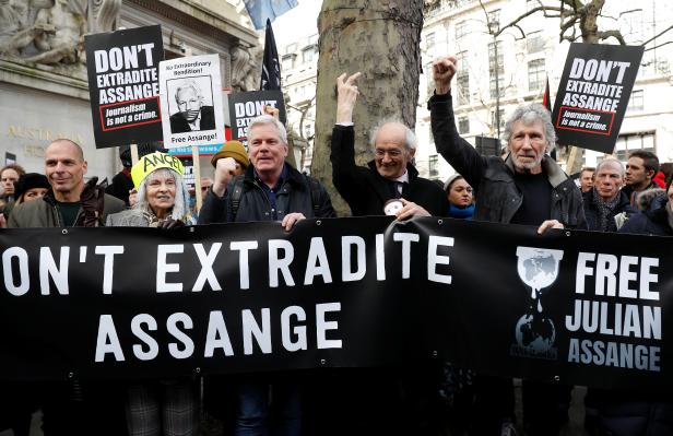 Protest against Julian Assange's extradition in London