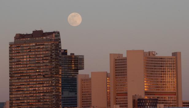 The Pink Supermoon sighting  in Vienna