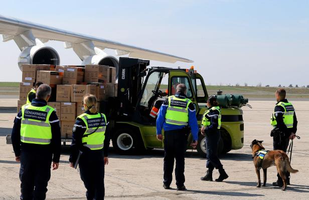 FRANCE-HEALTH-VIRUS-TRANSPORT