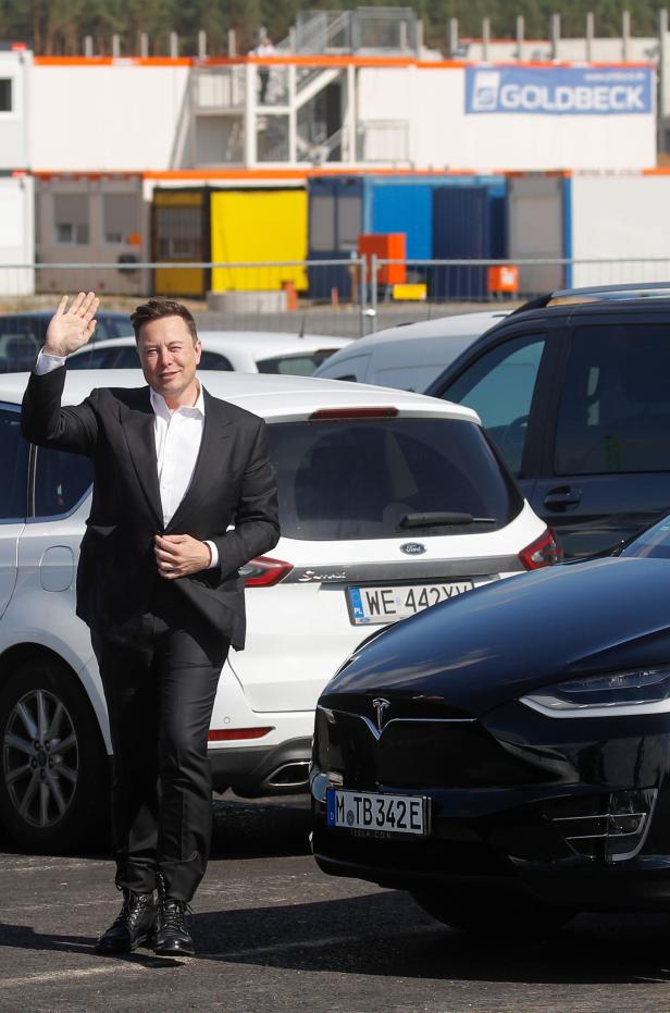 GERMANY-AUTOMOBILE-TESLA-MUSK