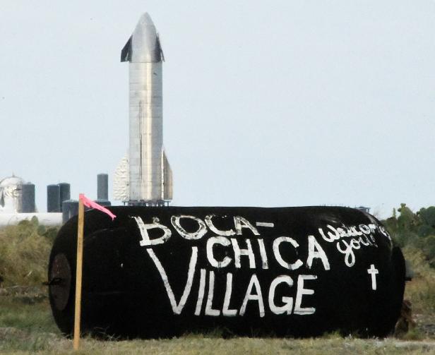 Arrival of SpaceX in the small Texas town of Boca Chica, in the days before a test launch of the company's new  super heavy-lift Starship rocket