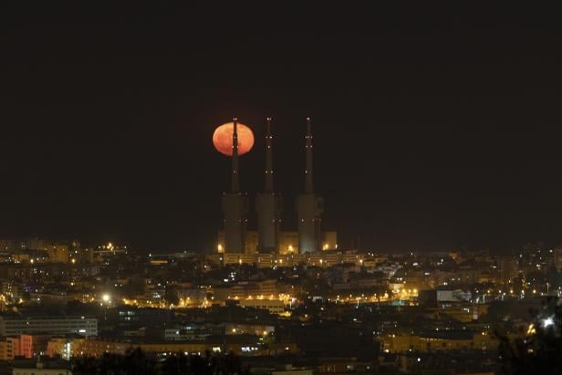 Pink Full Moon in Barcelona