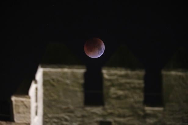 Lunar eclipse from Spain