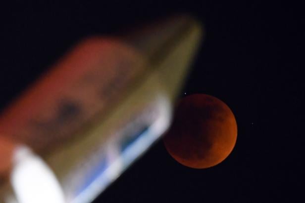 US-ASTRONOMY-MOON-ECLIPSE