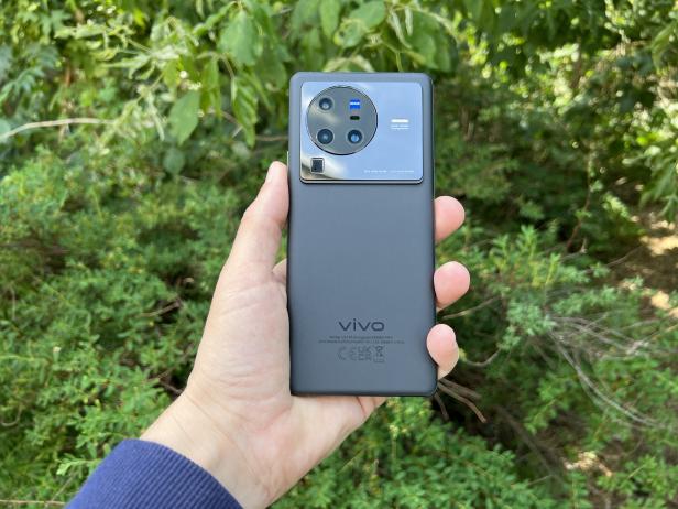 Vivo X80 im Test: Spitzen-Smartphone mit Zeiss-Kamera - COMPUTER BILD