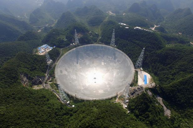 TOPSHOT-CORRECTION-CHINA-SCIENCE