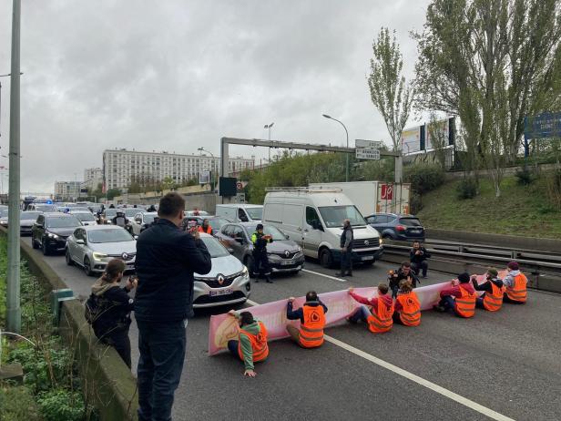 FRANCE-ENVIRONMENT-TRANSPORT-DEMO