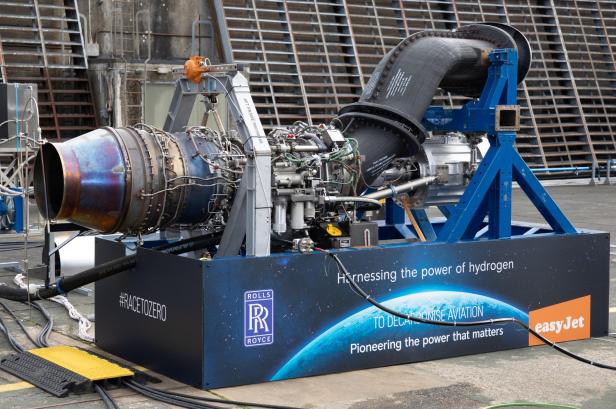 rolls-royce-ae-2100-a-hydrogen-test-at-boscombe-down_52528465297_o.jpg