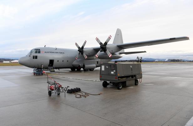 Eine C-130 des Österreichischen Bundesheeres. CORONAVIRUS: ABFLUG BUNDESHEER MIT C-130 NACH FRANKREICH