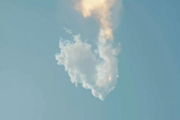 SpaceX's next-generation Starship spacecraft self-destructs after liftoff from the company's Boca Chica launchpad