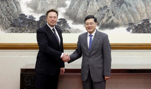 Tesla CEO Elon Musk visits China