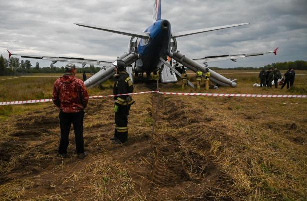 Russian plane makes emergency landing in Novosibirsk region