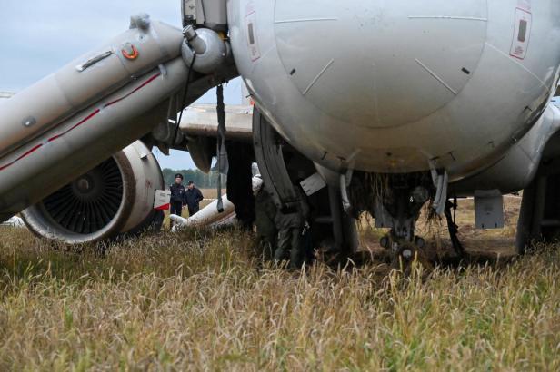 Russian plane makes emergency landing in Novosibirsk region