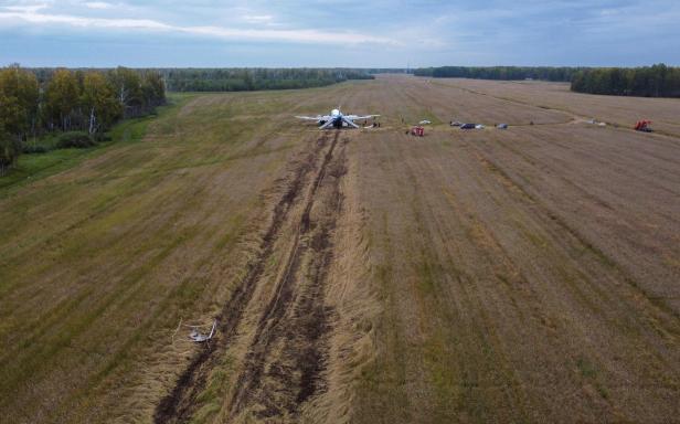 Russian plane makes emergency landing in Novosibirsk region