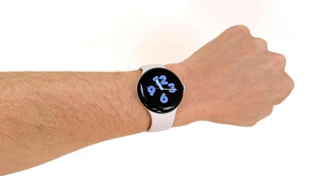 google-pixel-watch-21-auf.jpg