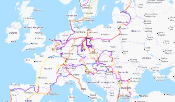 Im Projekt CrossBorderRail werden seit 2022 grenzüberschreitende Zugverbindungen in ganz Europa getestet