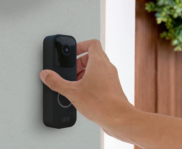 1blinkdoorbell.jpg