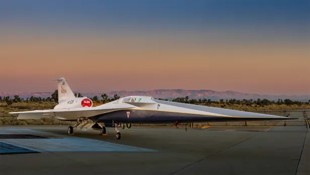 Das neue Hyperschallflugzeug von der NASA und Lockheed Martin wurde im Jänner 2024 präsentiert.