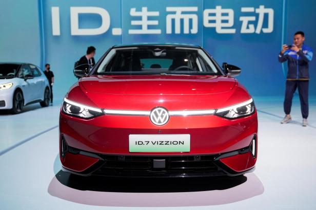 Volkswagen premieres new ID.7 electric sedan, ahead of the Shanghai Auto Show