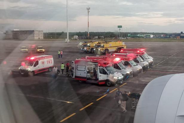 BRAZIL-URUGUAY-SPAIN-AVIATION-AIR EUROPA-EMERGENCY LANDING