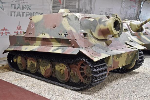 Sturmmörser Tiger im Panzermuseum Kubinka