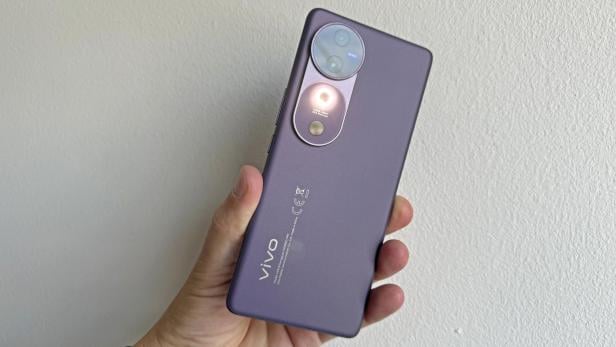 1vivov40.jpg