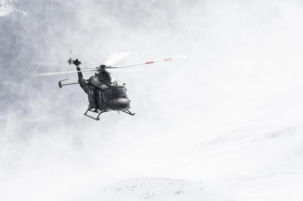 Östereichischer AW169 bei einem Testflug im Hochgebirge