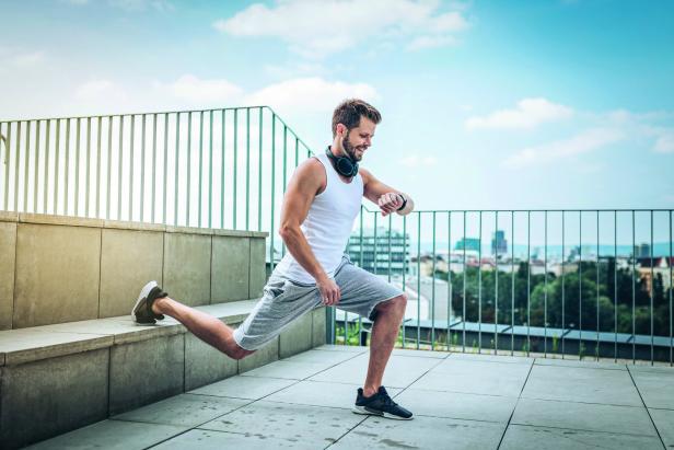 Viele Wearables können den Stresswert des Nutzers berechnen. Das passiert mit einer Kombination aus Daten zur Herzfrequenz und Herzfrequenzvariabilität.