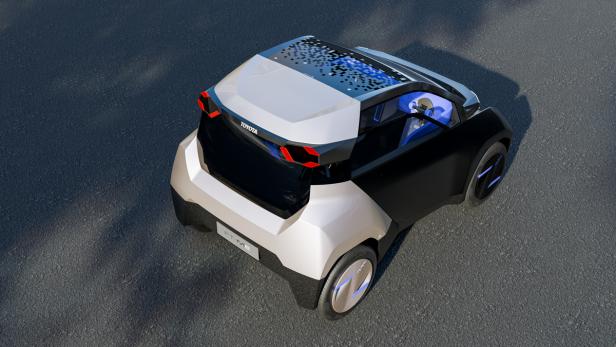 89104-toyota-ft-me-exterior-13-web-lrcopy.jpg