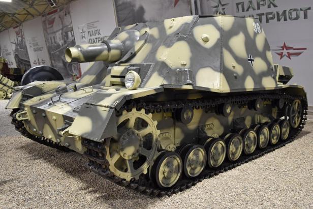 Ein Sturmpanzer IV im Museum von Kubinka Ein Sturmpanzer IV im Museum von Kubinka