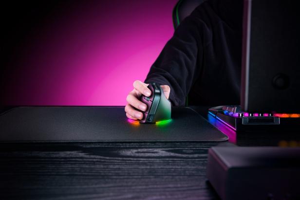 Razer Pro Click V2 Vertical Edition Razer Pro Click V2 Vertical Edition