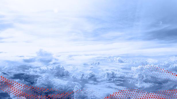 Dichte Wolken über dem Himmel.