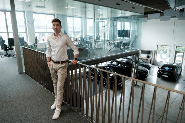 Thomas Hofmann, Geschäftsführer bei Junghirsch Online GmbH, darüber, wie man KI effizient nutzen kann.