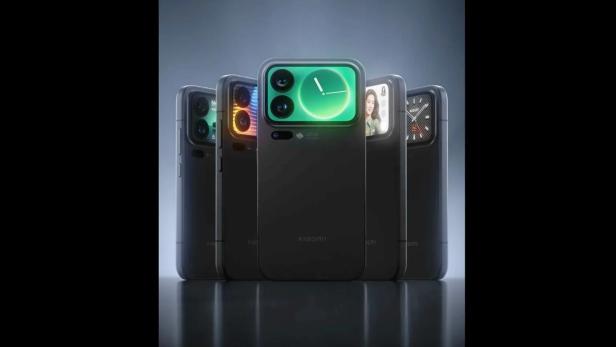 Mehrere Xiaomi 17 Pro Max Smartphones mit unterschiedlichen Anzeigen auf der Rückseite.