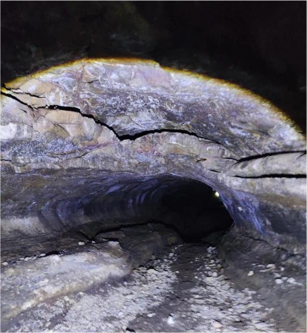 Blick in die Höhle