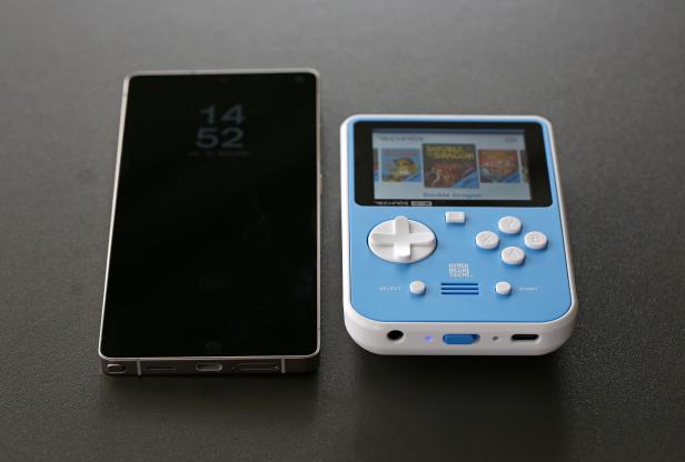 Galaxy S26 Ultra versus Super Pocket